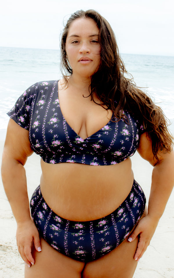 BFF Top in Midnight bloom